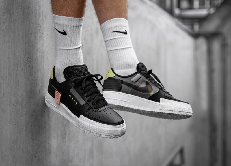 Nike air force type 1 black hotsell